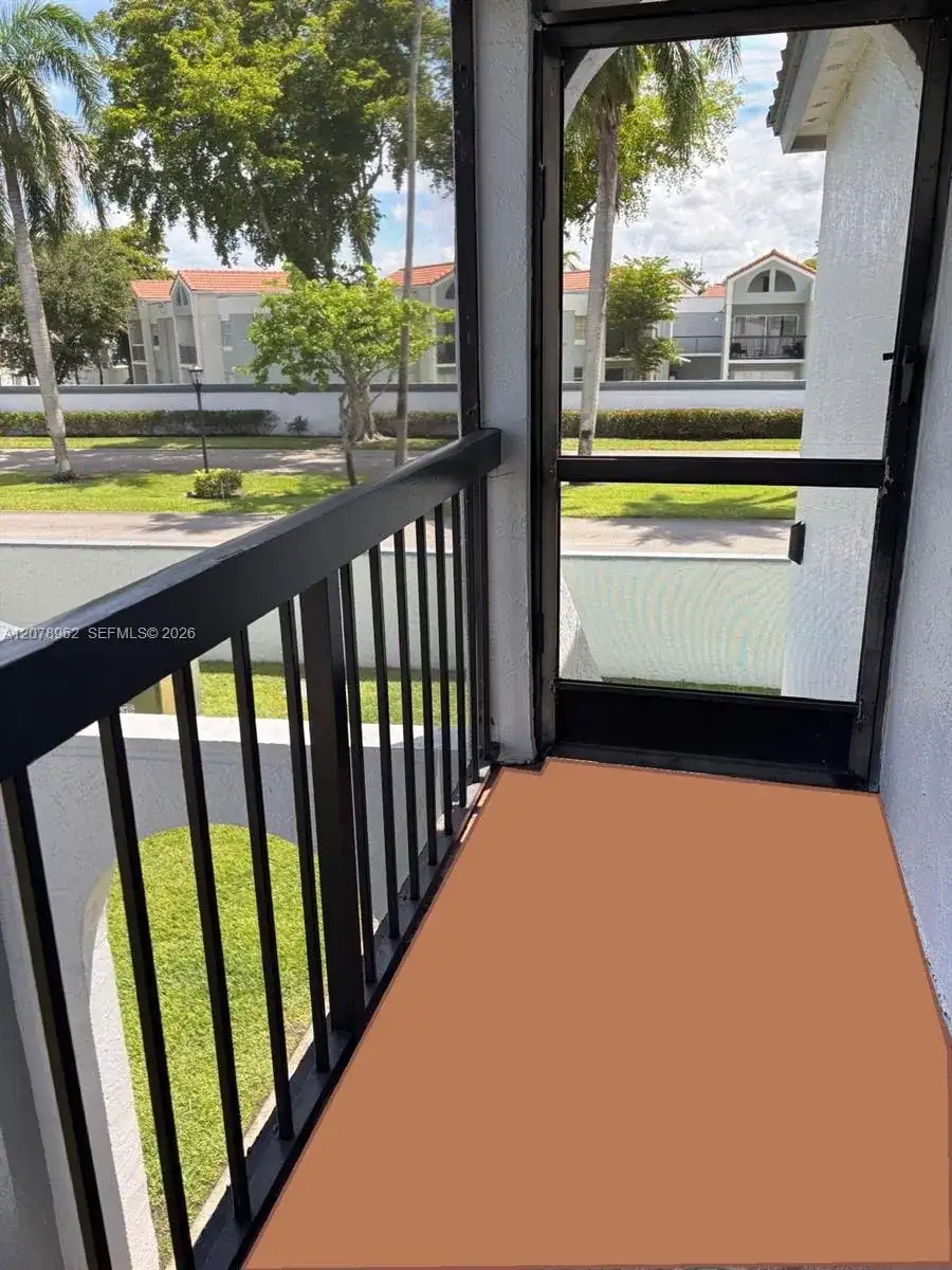 18290 Mediterranean Blvd # 5, Hialeah FL 33015 photo 3