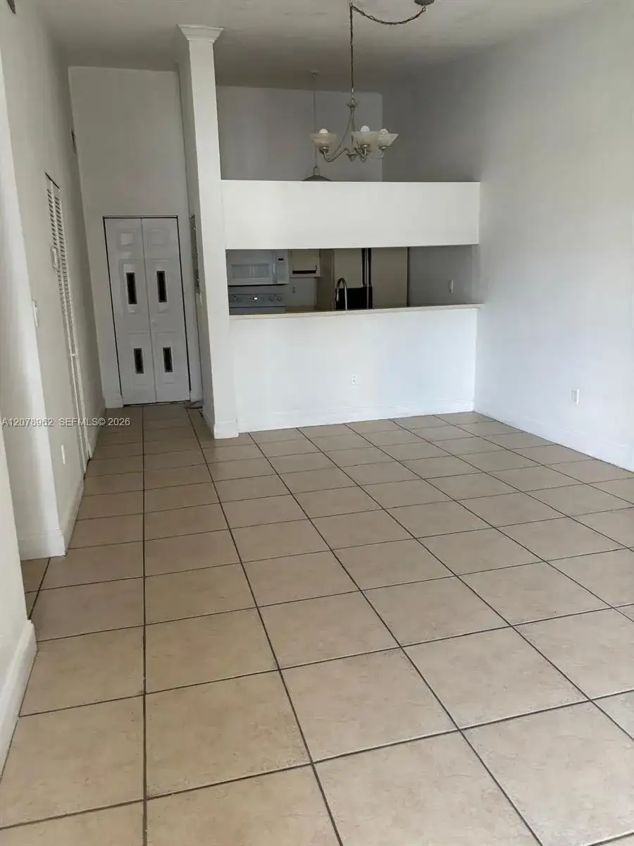 18290 Mediterranean Blvd # 5, Hialeah FL 33015 photo 4