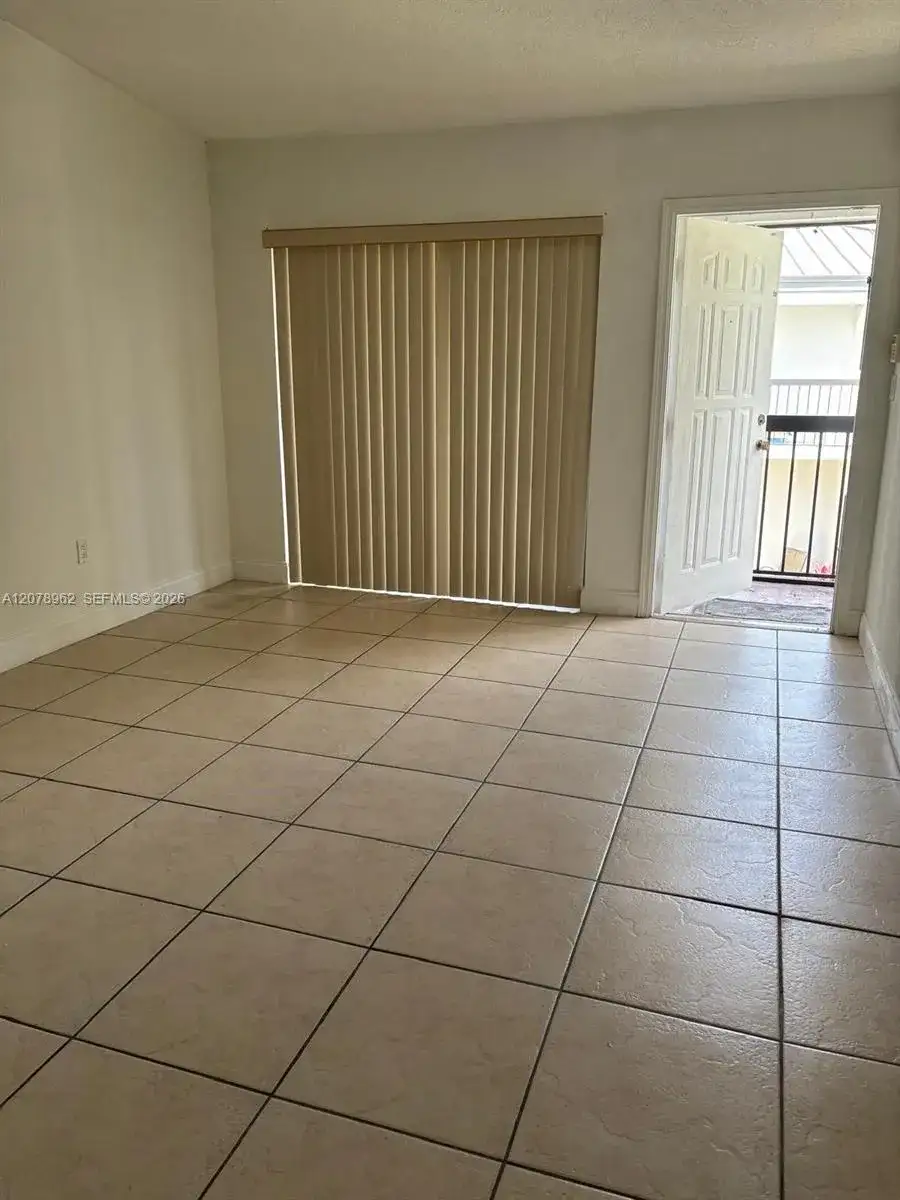 18290 Mediterranean Blvd # 5, Hialeah FL 33015 photo 5