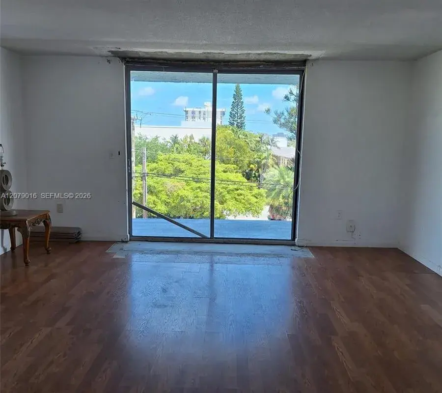12590 NE 16th Ave # 401, North Miami FL 33161