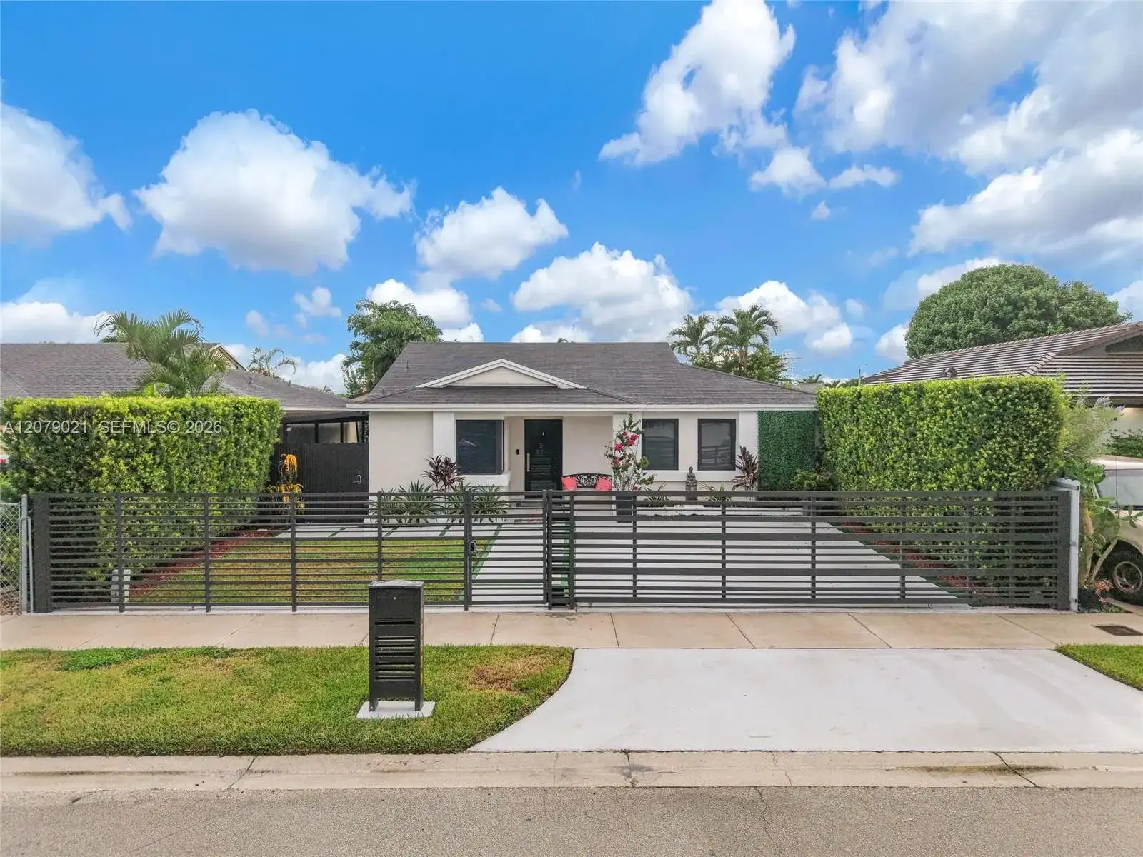 12330 SW 192nd Ter, Miami FL 33177 photo 3