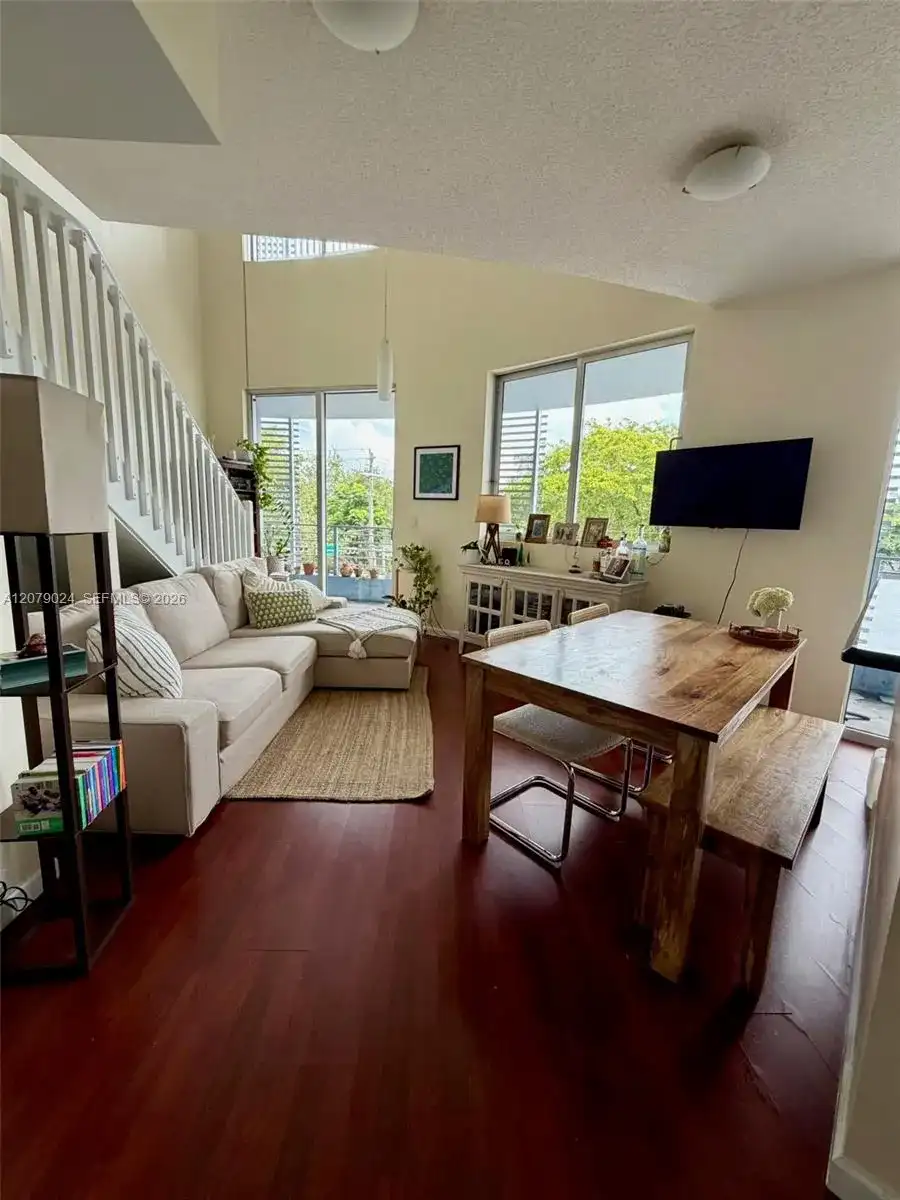 3339 Virginia St # 320, Miami FL 33133