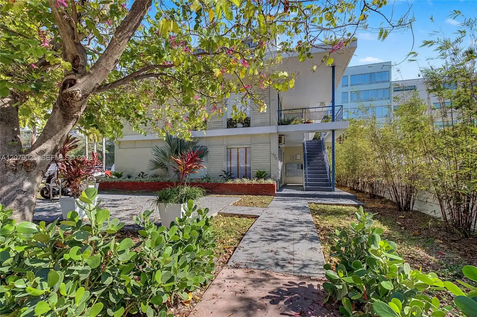 1685 Jefferson Ave # 16, Miami Beach FL 33139 photo 2