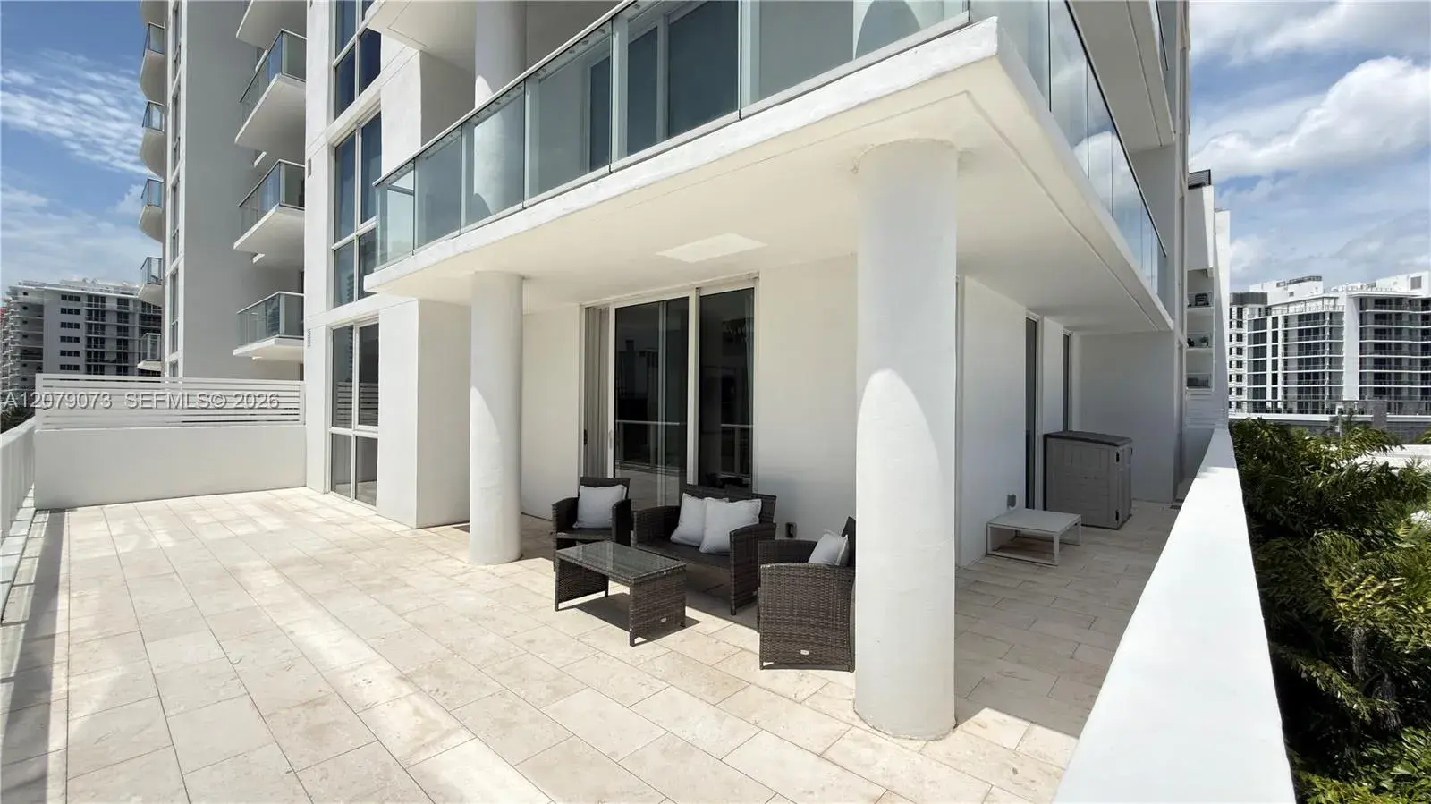 401 N Birch Rd # 415, Fort Lauderdale FL 33304