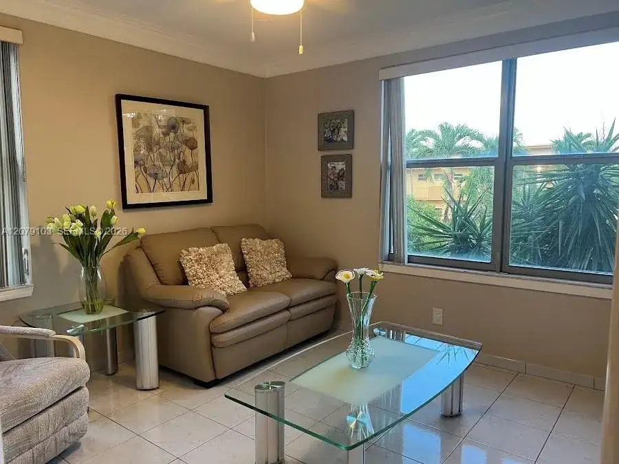 1350 Atlantic Shores Blvd # 322, Hallandale Beach FL 33009 photo 3