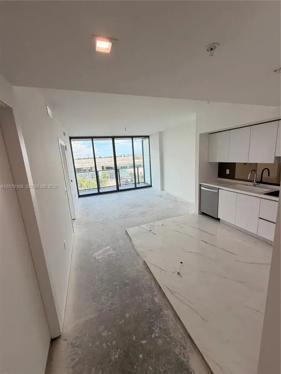 1170 E Hallandale Beach # 403, Hallandale Beach FL 33009 photo 4