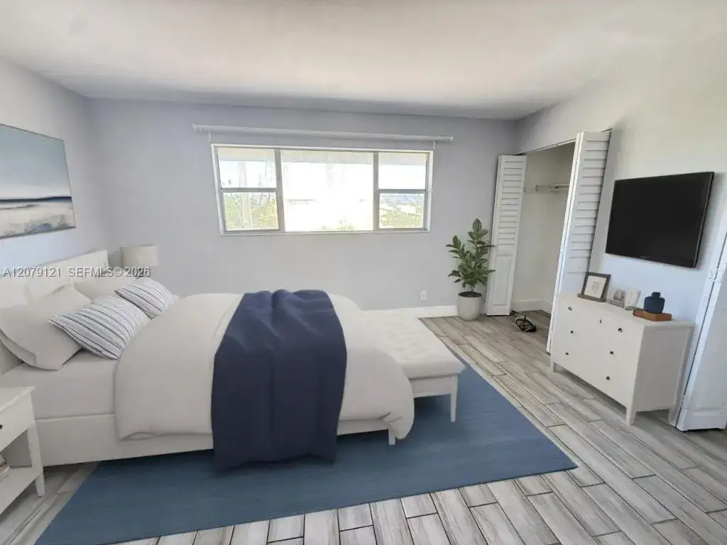 250 Layne Blvd # 307, Hallandale Beach FL 33009 photo 2