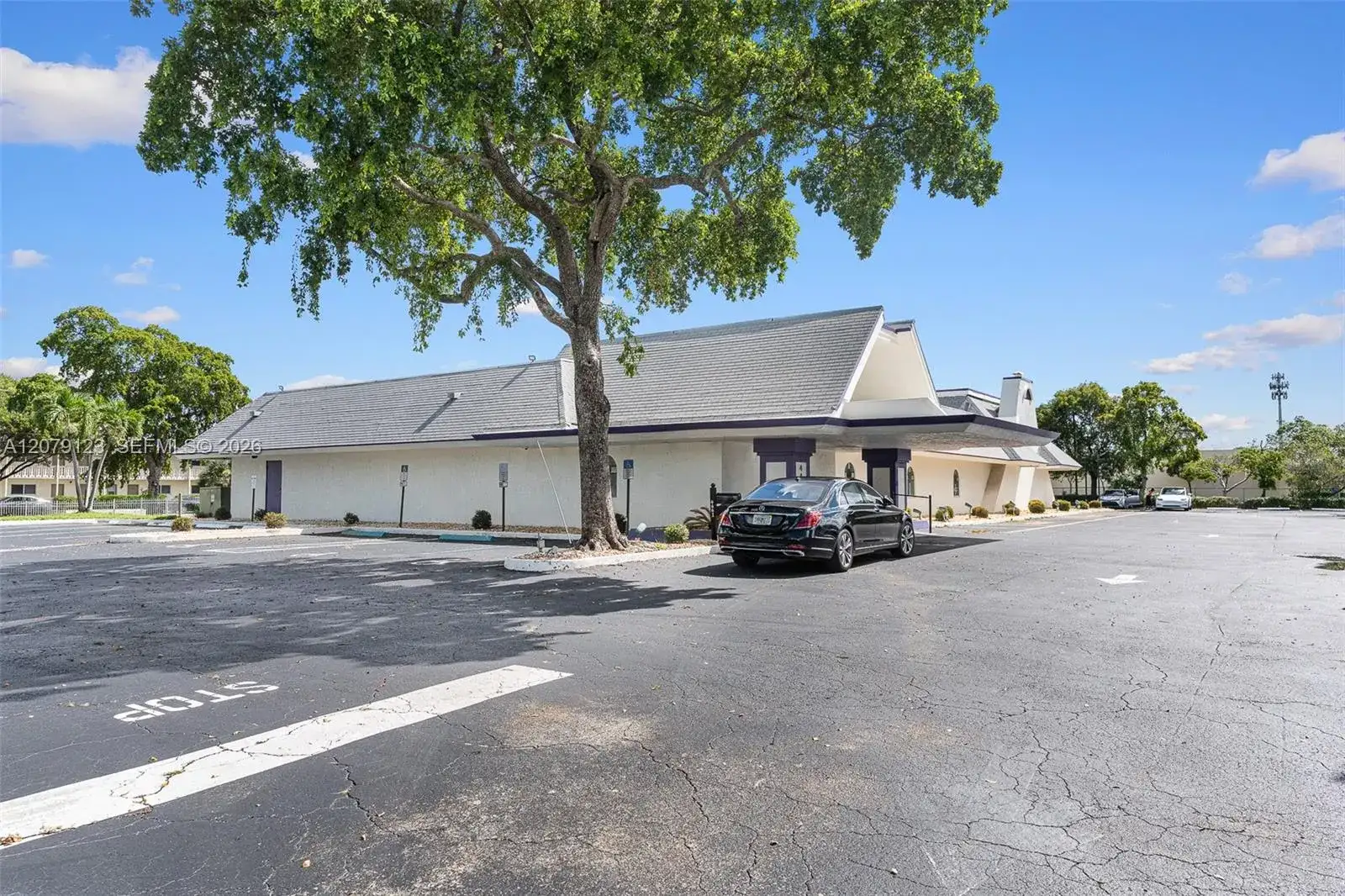 4441 W Sunrise Blvd, Plantation FL 33313 photo 5