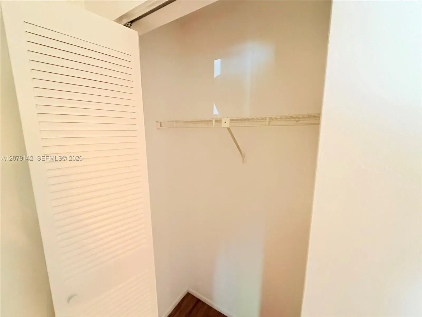 107 Gardens Dr # 106, Pompano Beach FL 33069