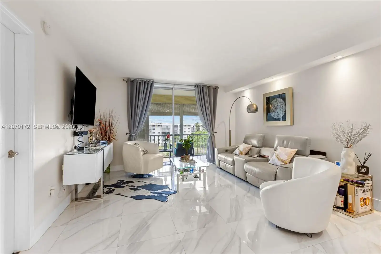 2855 Leonard Dr # H605, Aventura FL 33160 photo 5