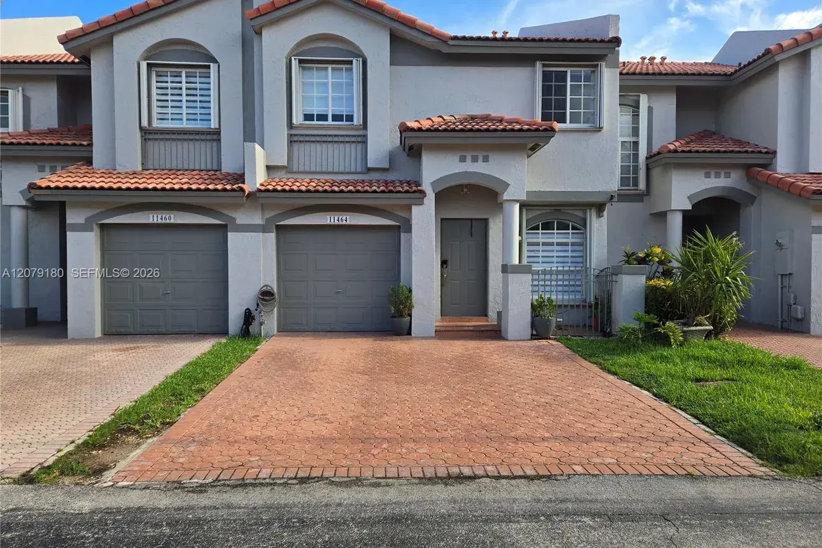 11464 NW 50th Ter, Doral FL 33178