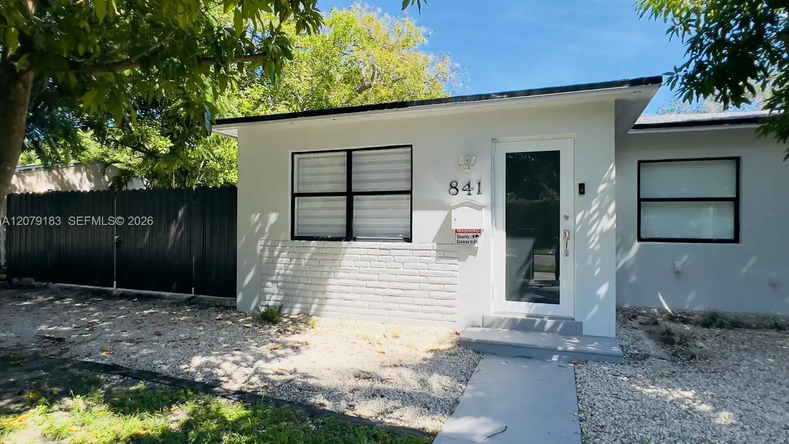 841 S 24th Ave, Hollywood FL 33020 photo 3