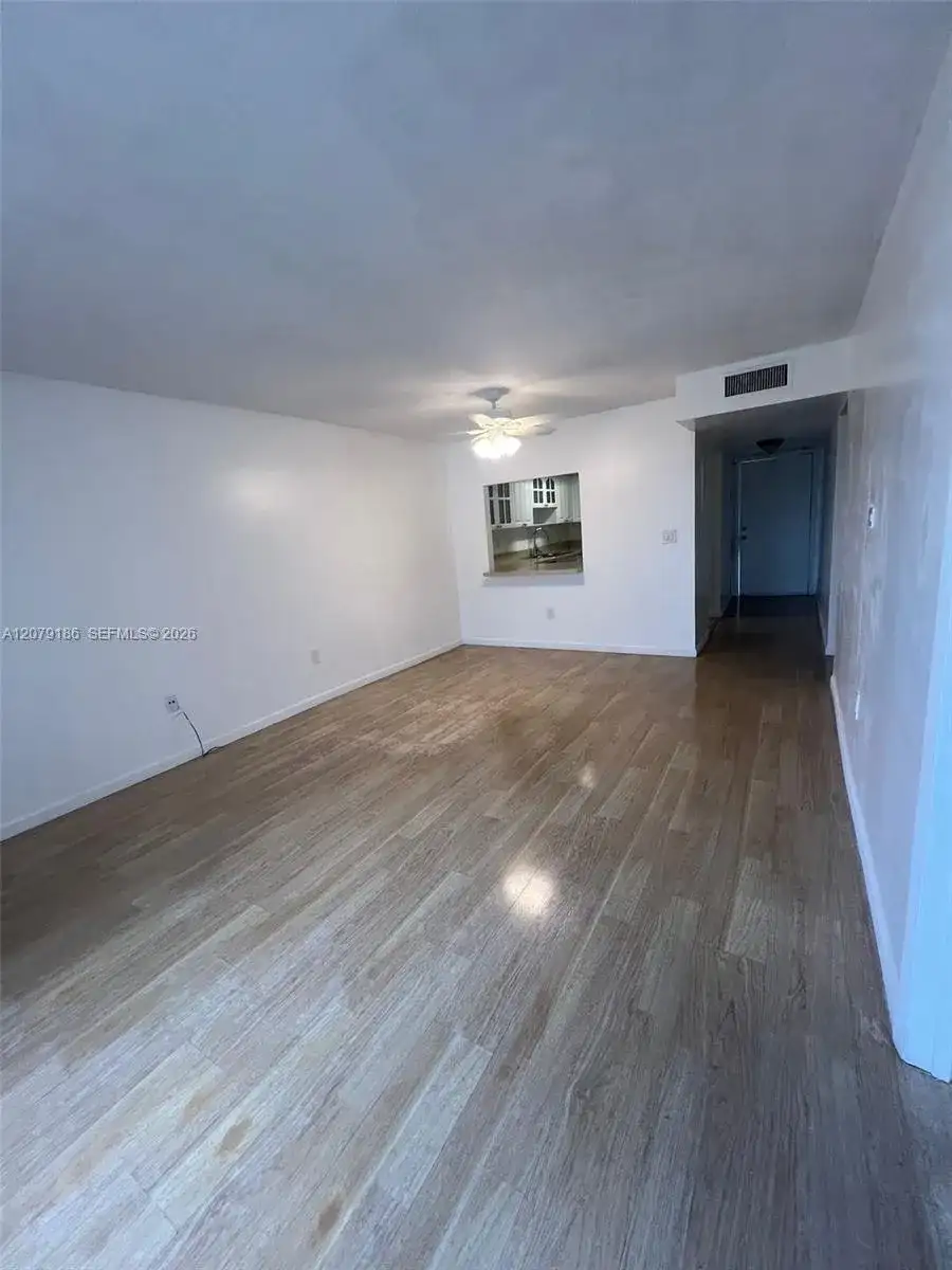 10090 NW 80th Ct # 1347, Hialeah Gardens FL 33016 photo 3