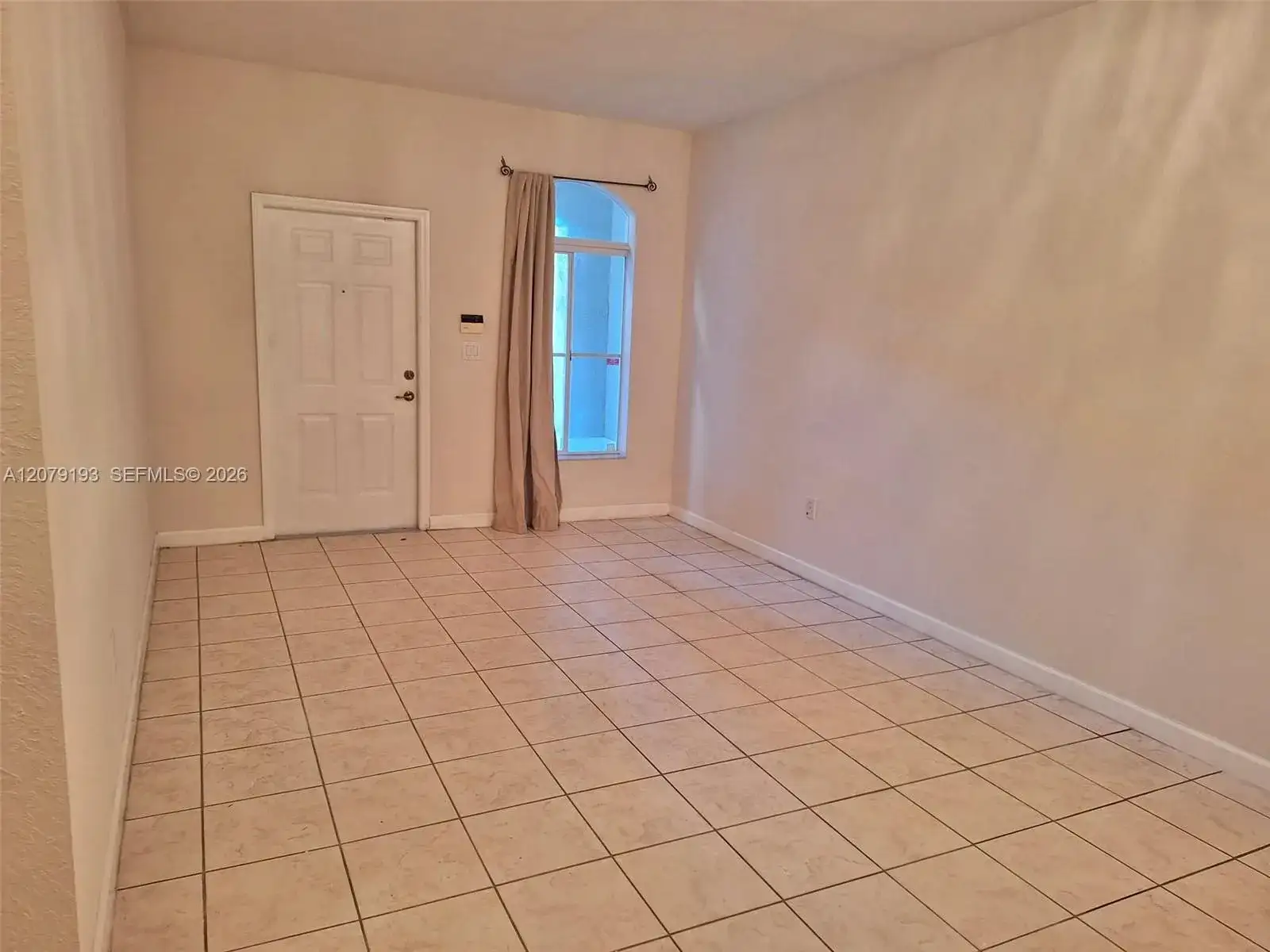 5770 NW 113th Pl # 0, Doral FL 33178 photo 2