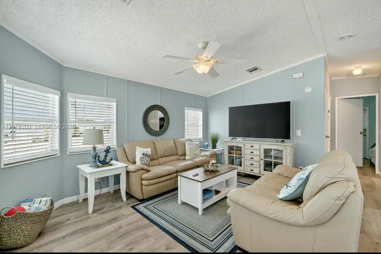 10701 S Ocean Dr, Lot 764, Jensen Beach FL 34957 photo 2