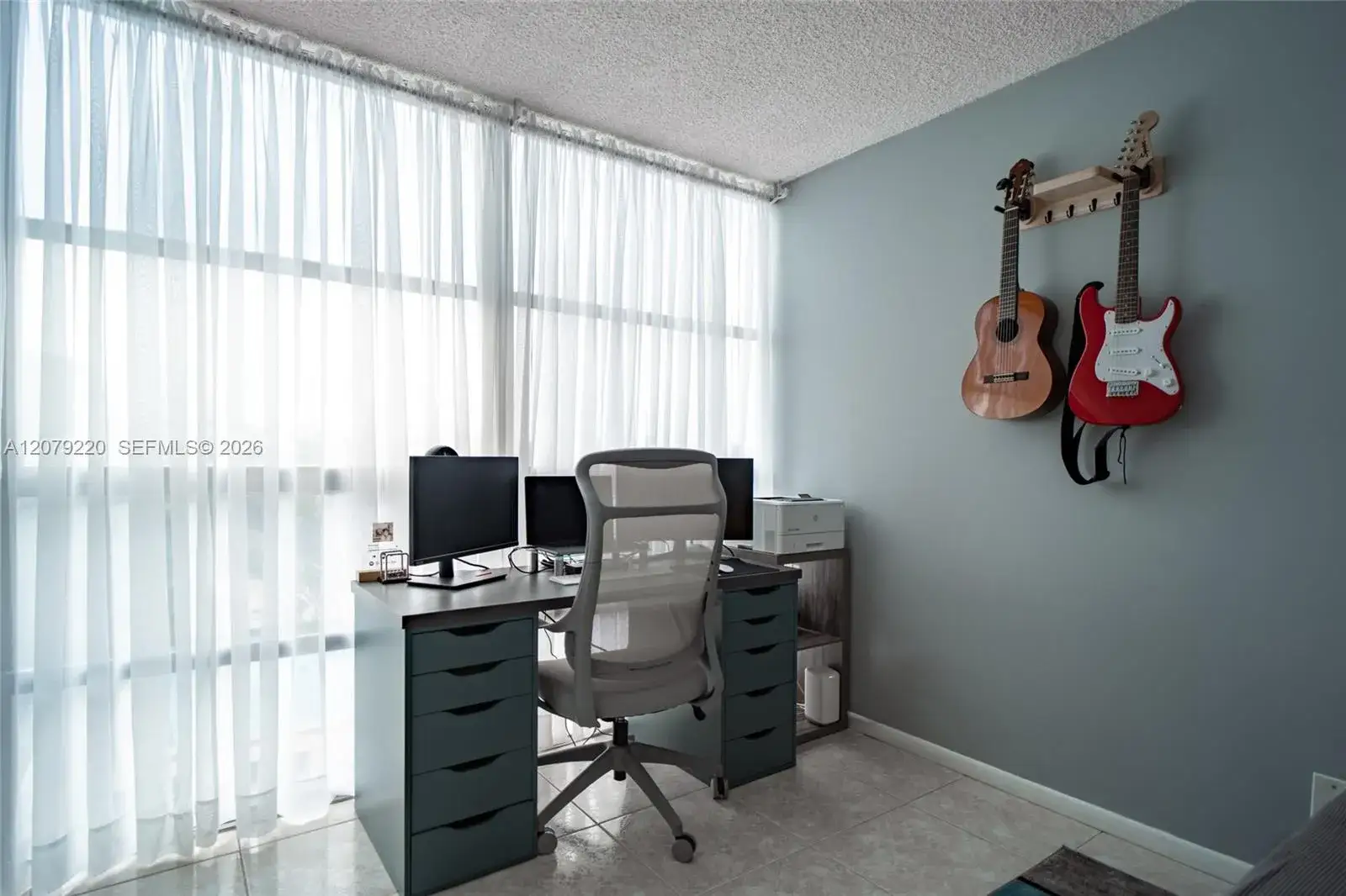 2001 Atlantic Shores Blvd # 320, Hallandale Beach FL 33009