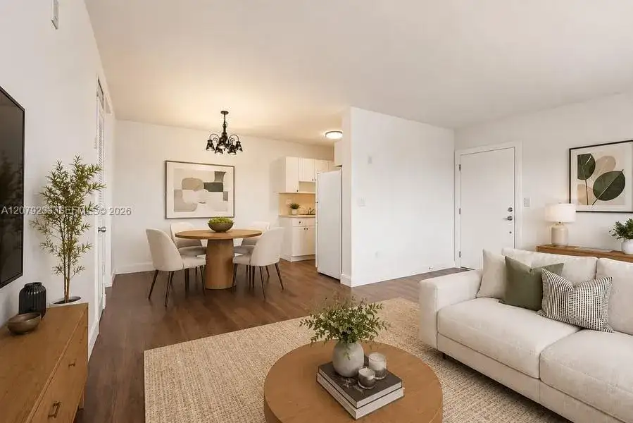 900 SW 84th Ave # 415D, Miami FL 33144 photo 3