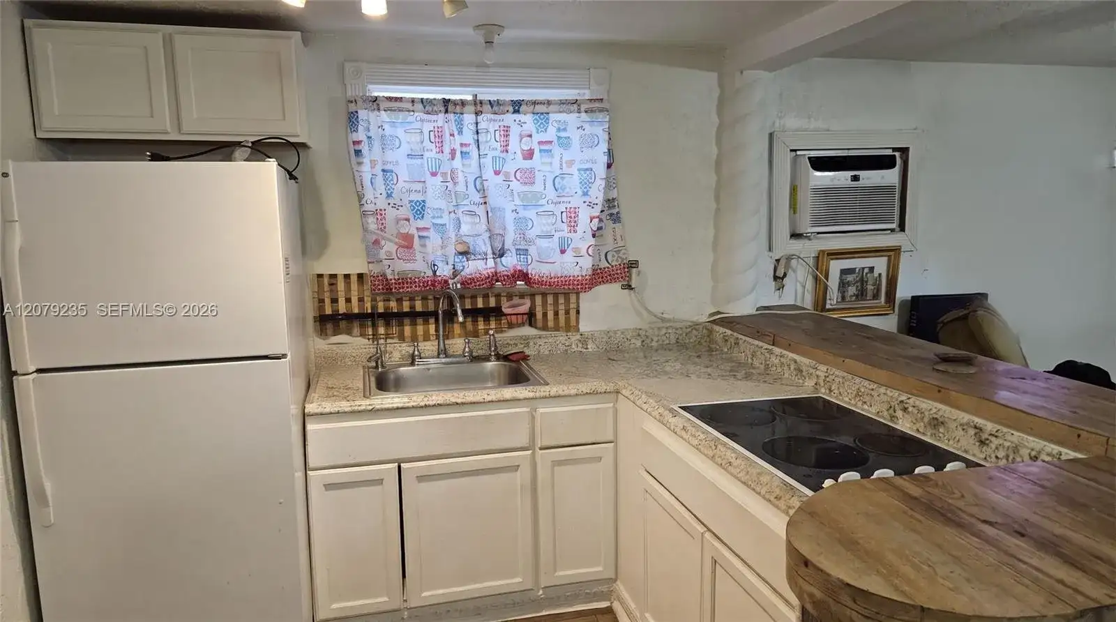 2506 Acapulco Dr, Miramar FL 33023 photo 3