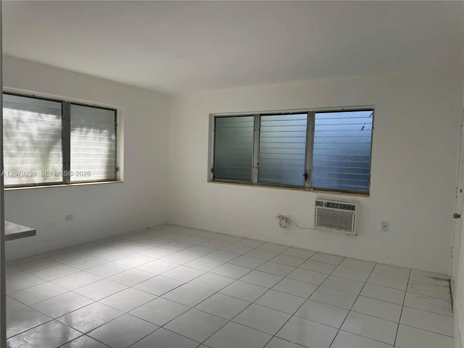 8017 Byron Ave # 6, Miami Beach FL 33141 photo 4