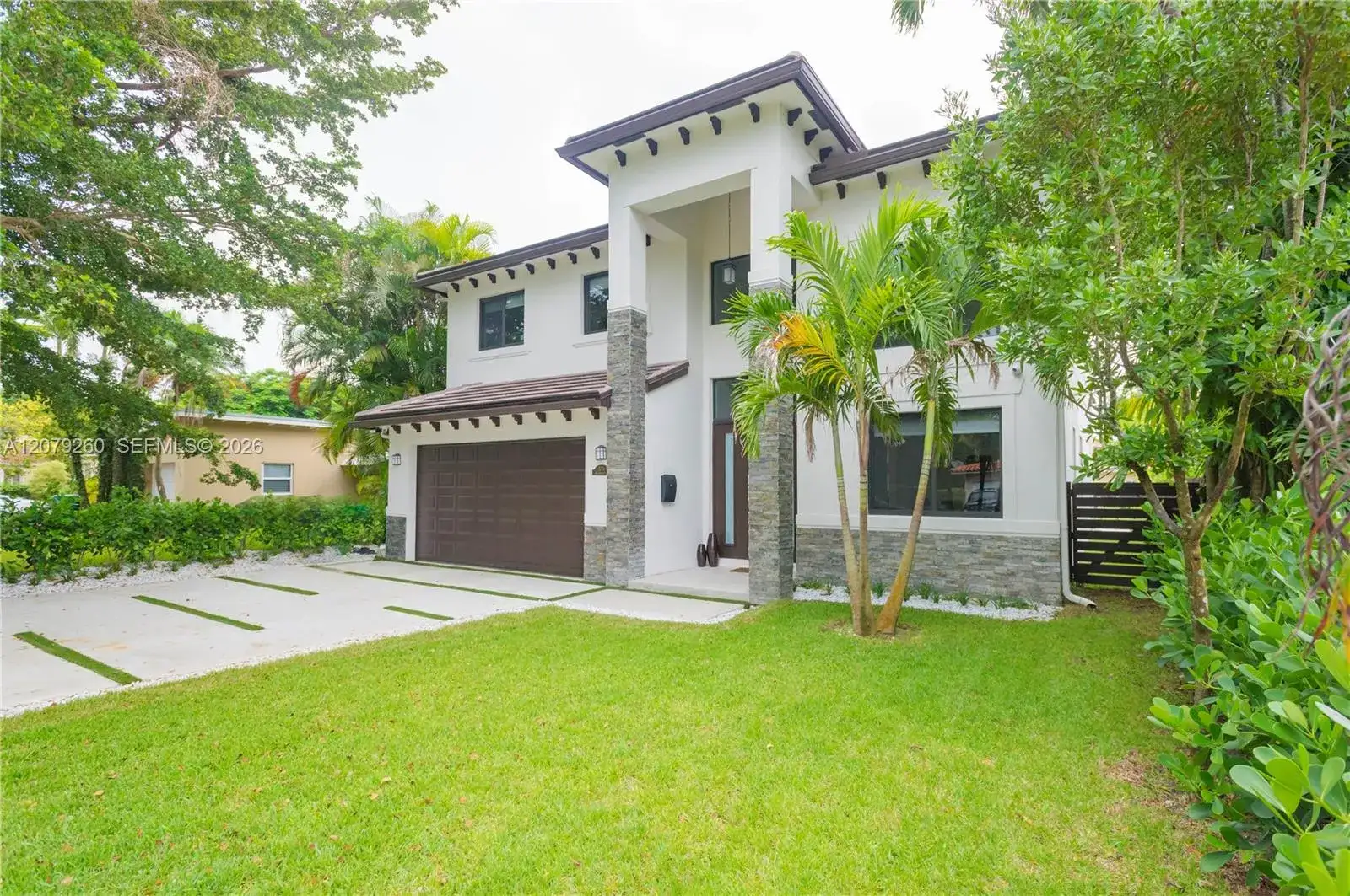 5778 SW 33rd St, Miami FL 33155 photo 2