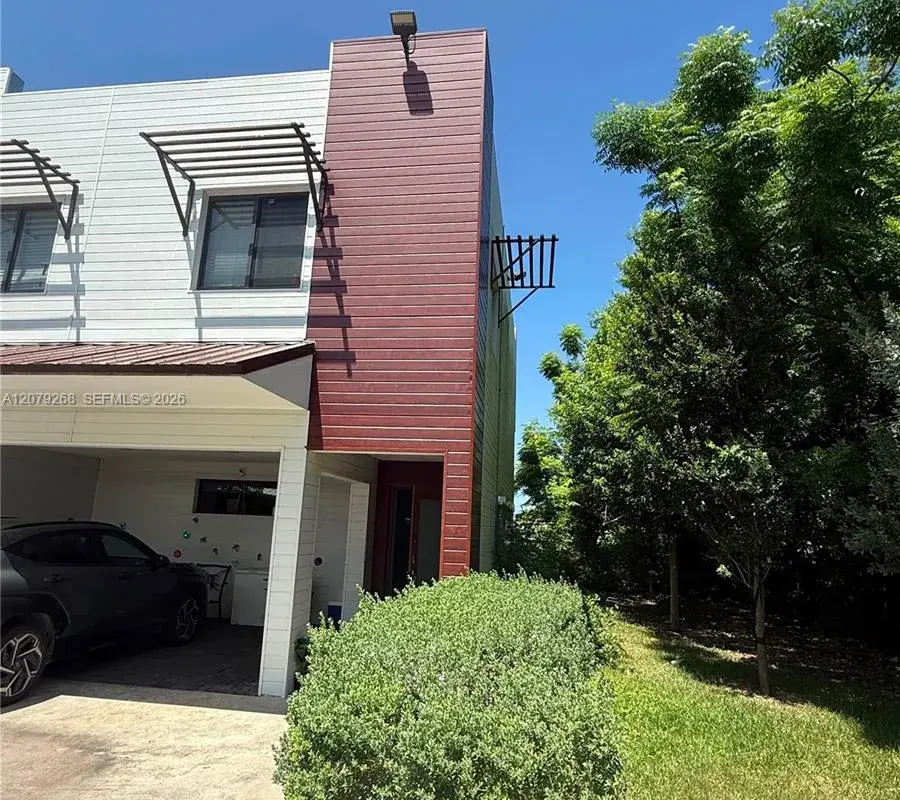 916 NW 8th St # 6, Florida City FL 33034