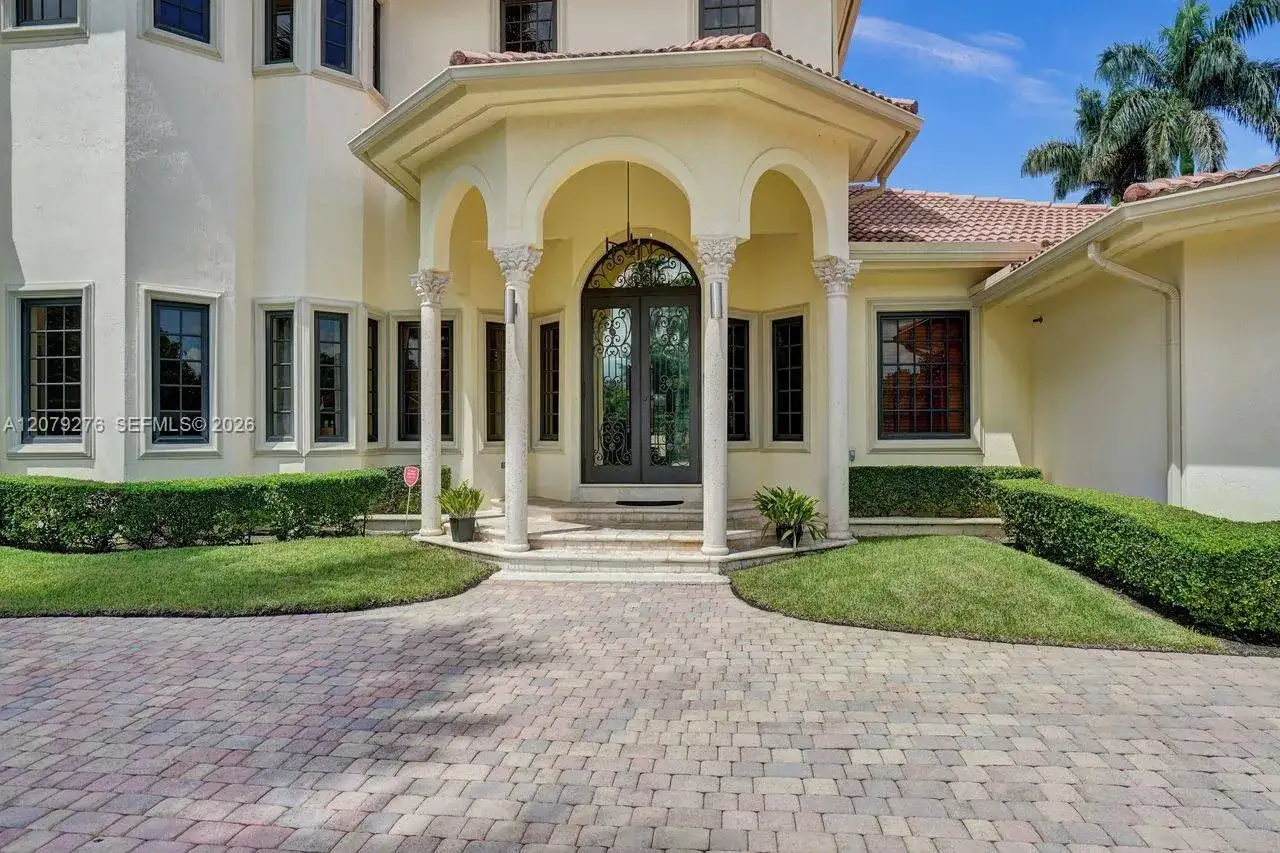 3311 SW 118th Ter, Davie FL 33330 photo 3