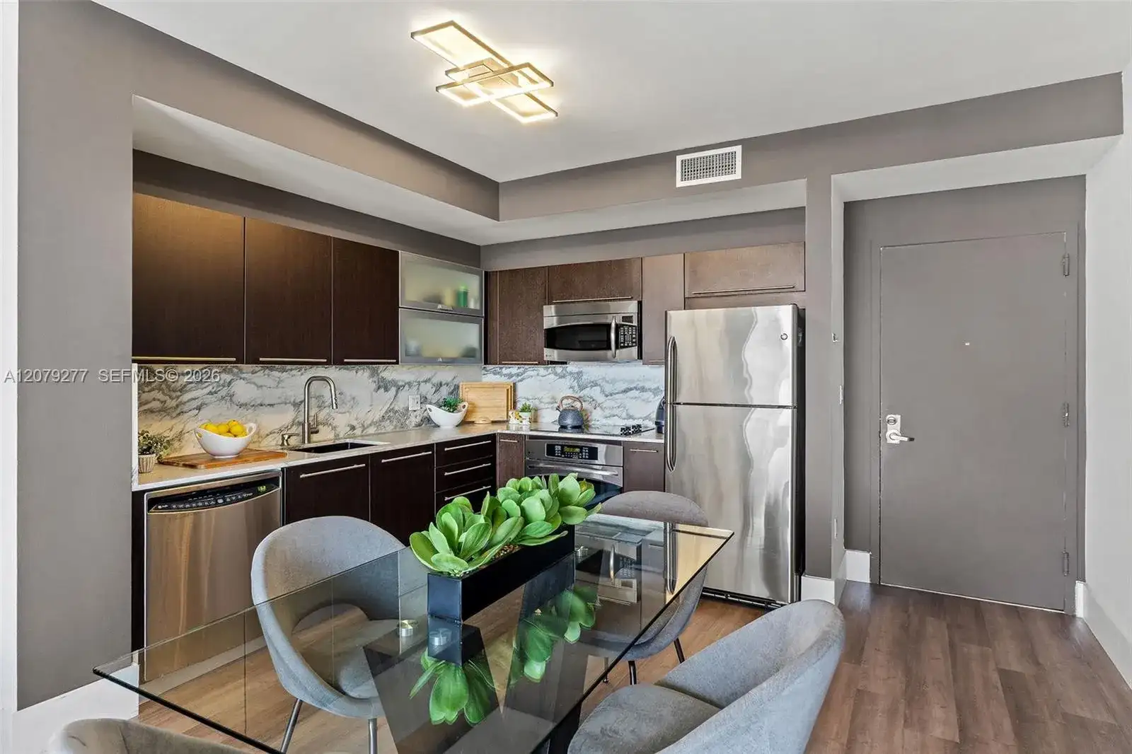 90 SW 3rd St # 1506, Miami FL 33130 photo 5