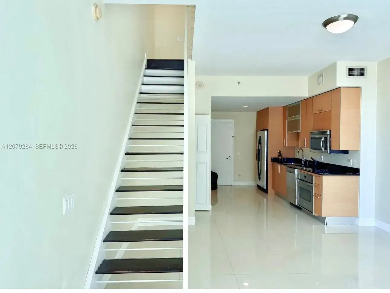 60 SW 13th St # 1808, Miami FL 33130 photo 5