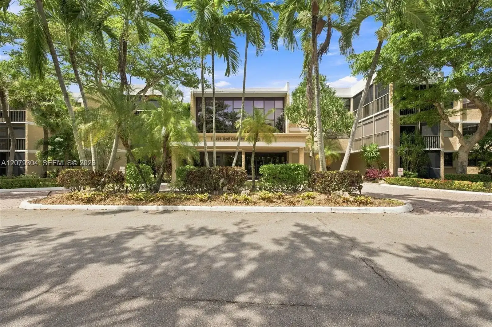 16325 Golf Club Rd # 104, Weston FL 33326 photo 3