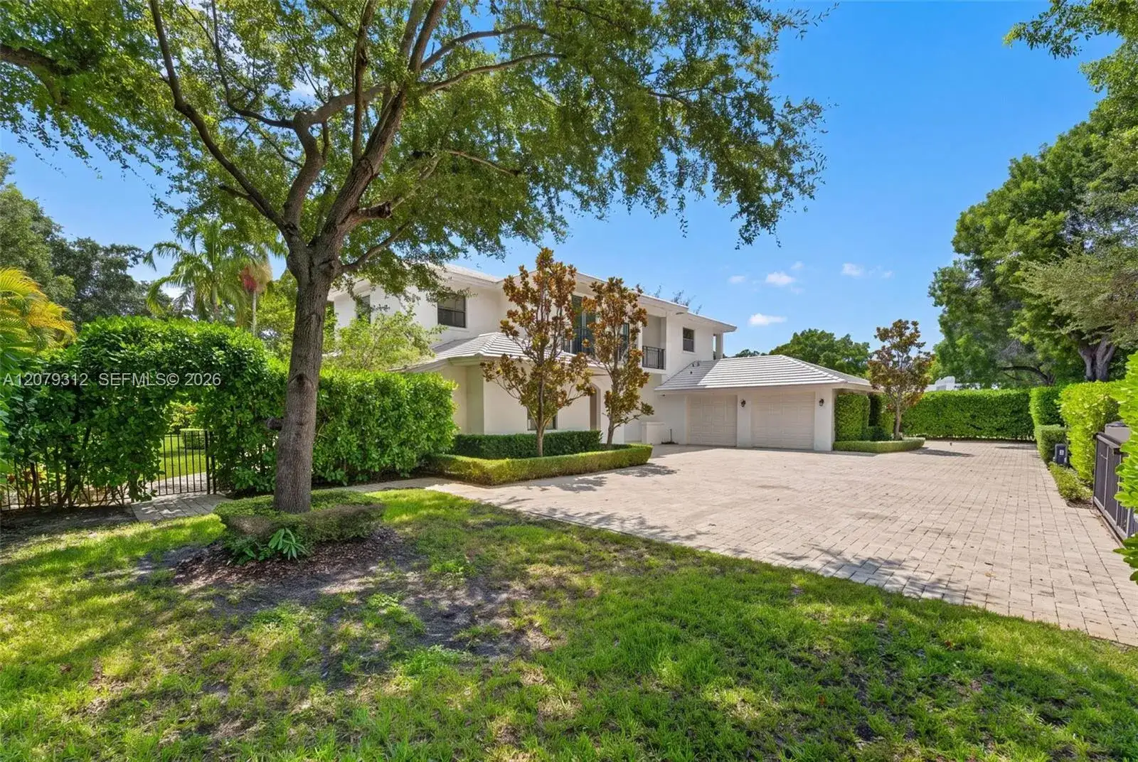 7641 SW 59th Ct, South Miami FL 33143 photo 2