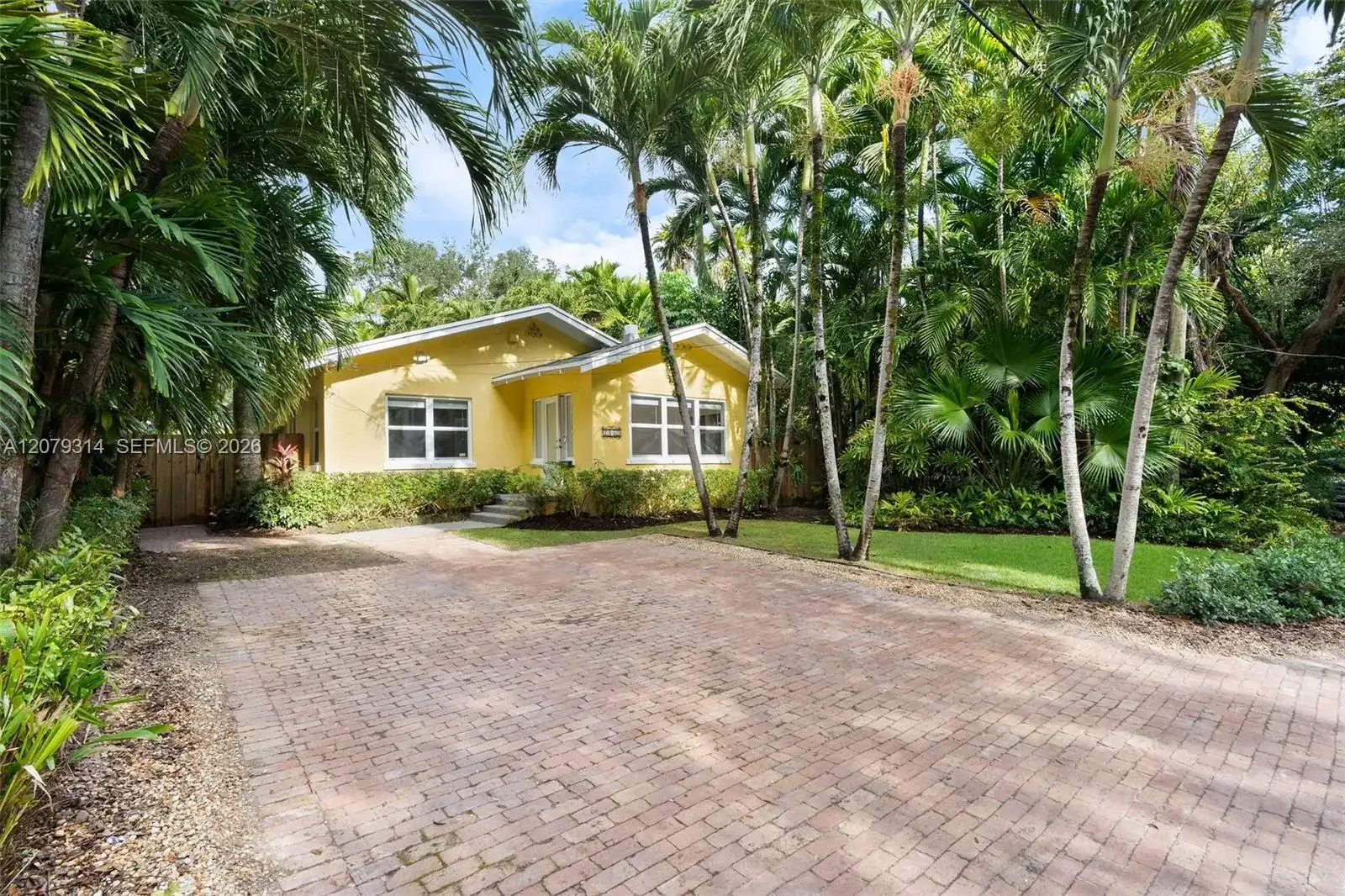 2465 Inagua Ave, Miami FL 33133
