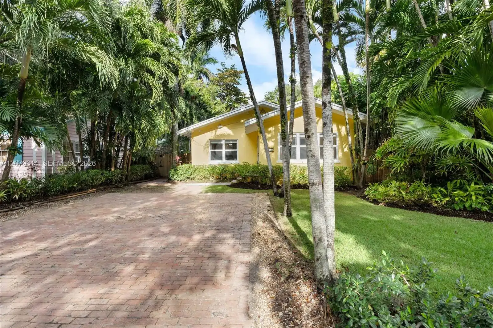 2465 Inagua Ave, Miami FL 33133 photo 2