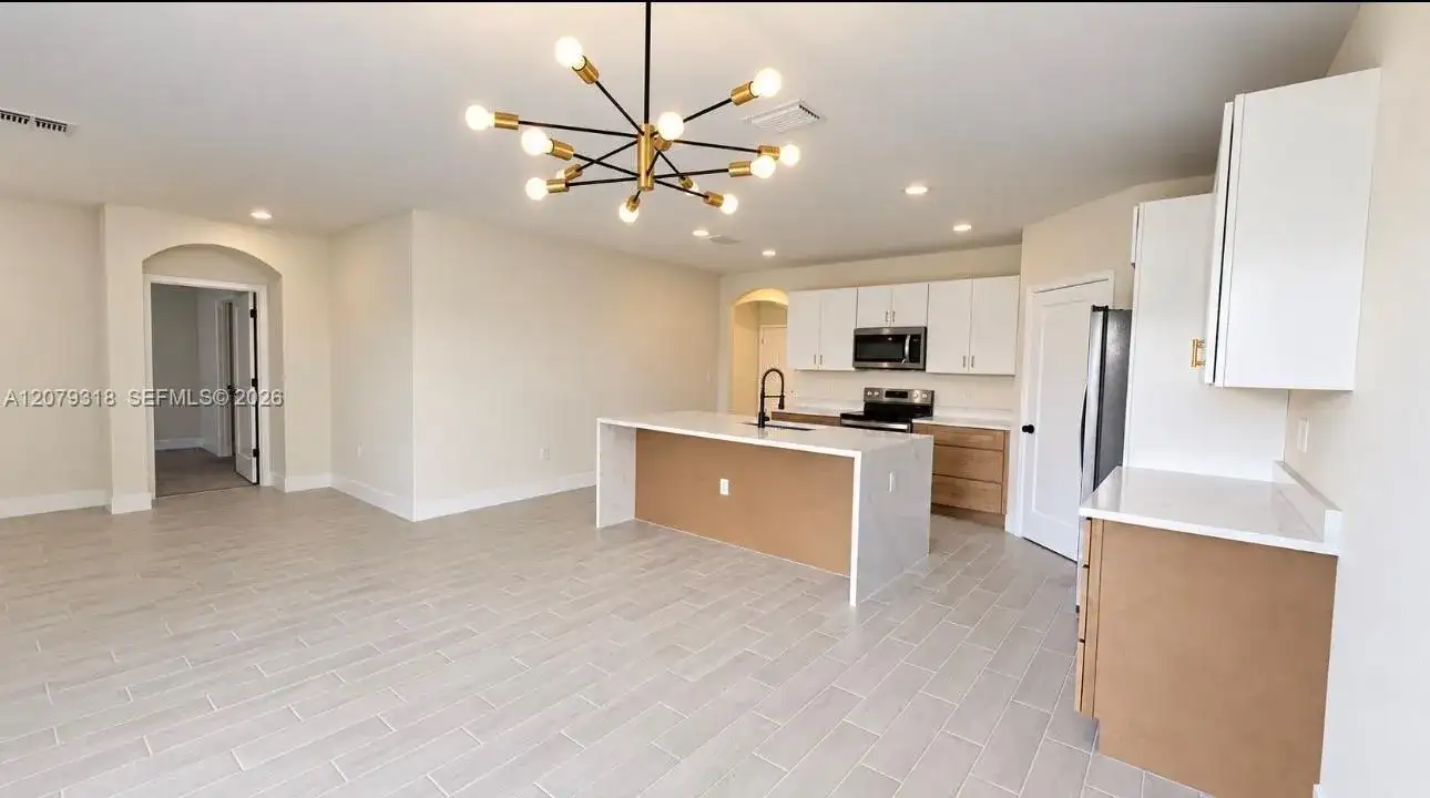 5215 BUTTE ST, Lehigh Acres FL 33971 photo 5