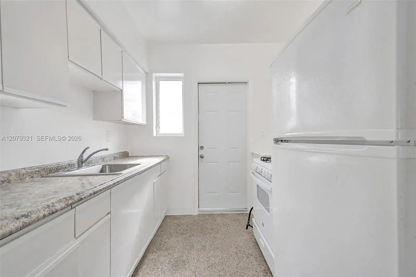 700 82nd St # 3, Miami Beach FL 33141 photo 2