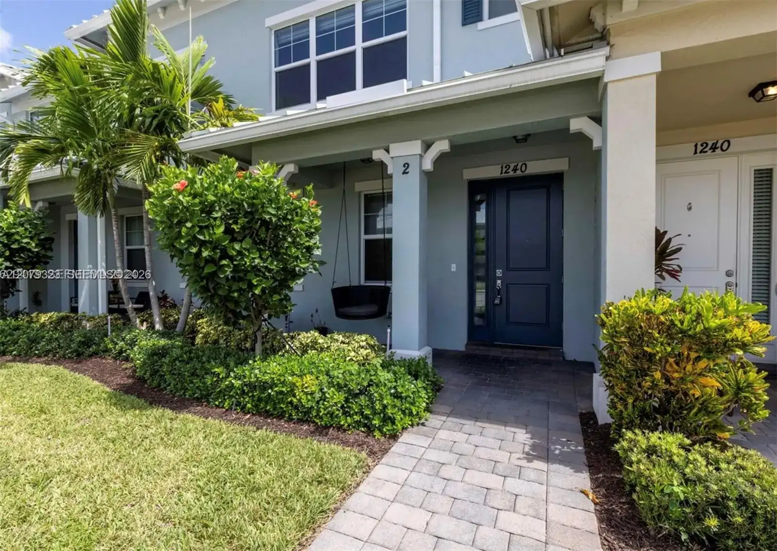 1240 Eucalyptus Dr # 2, Hollywood FL 33021 photo 3