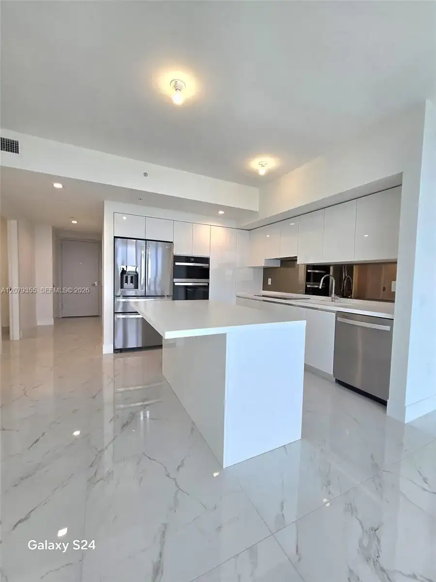 1170 E Hallandale Beach Blvd # 907, Hallandale Beach FL 33009 photo 3