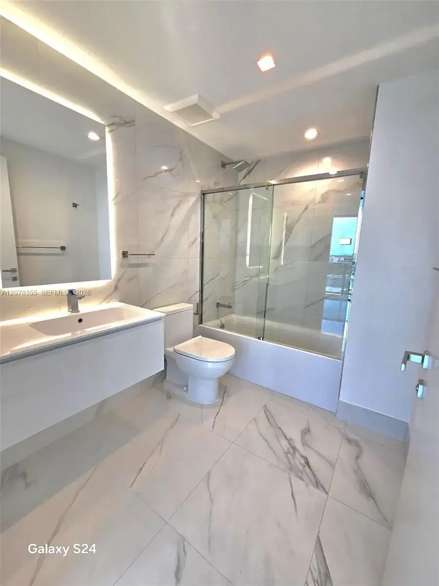1170 E Hallandale Beach Blvd # 907, Hallandale Beach FL 33009 photo 4