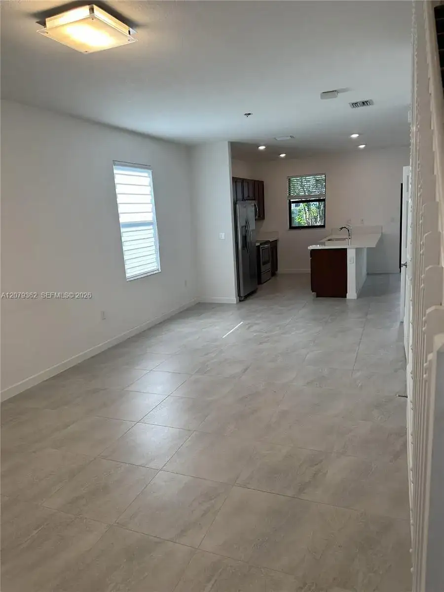 1602 SW 28th Ct, Fort Lauderdale FL 33315 photo 3