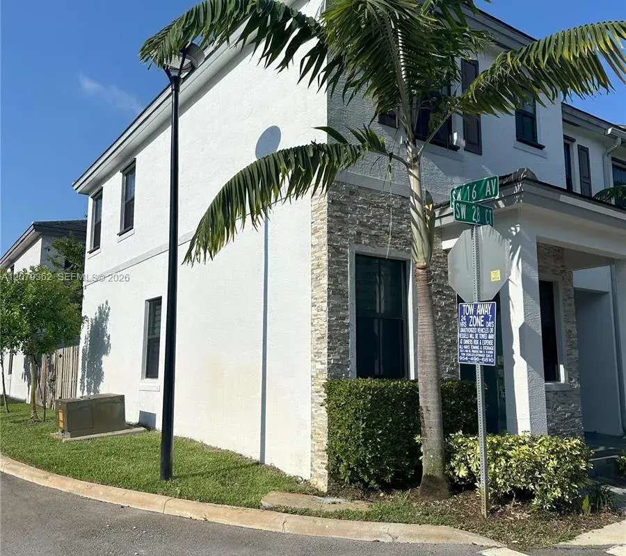 1602 SW 28th Ct, Fort Lauderdale FL 33315