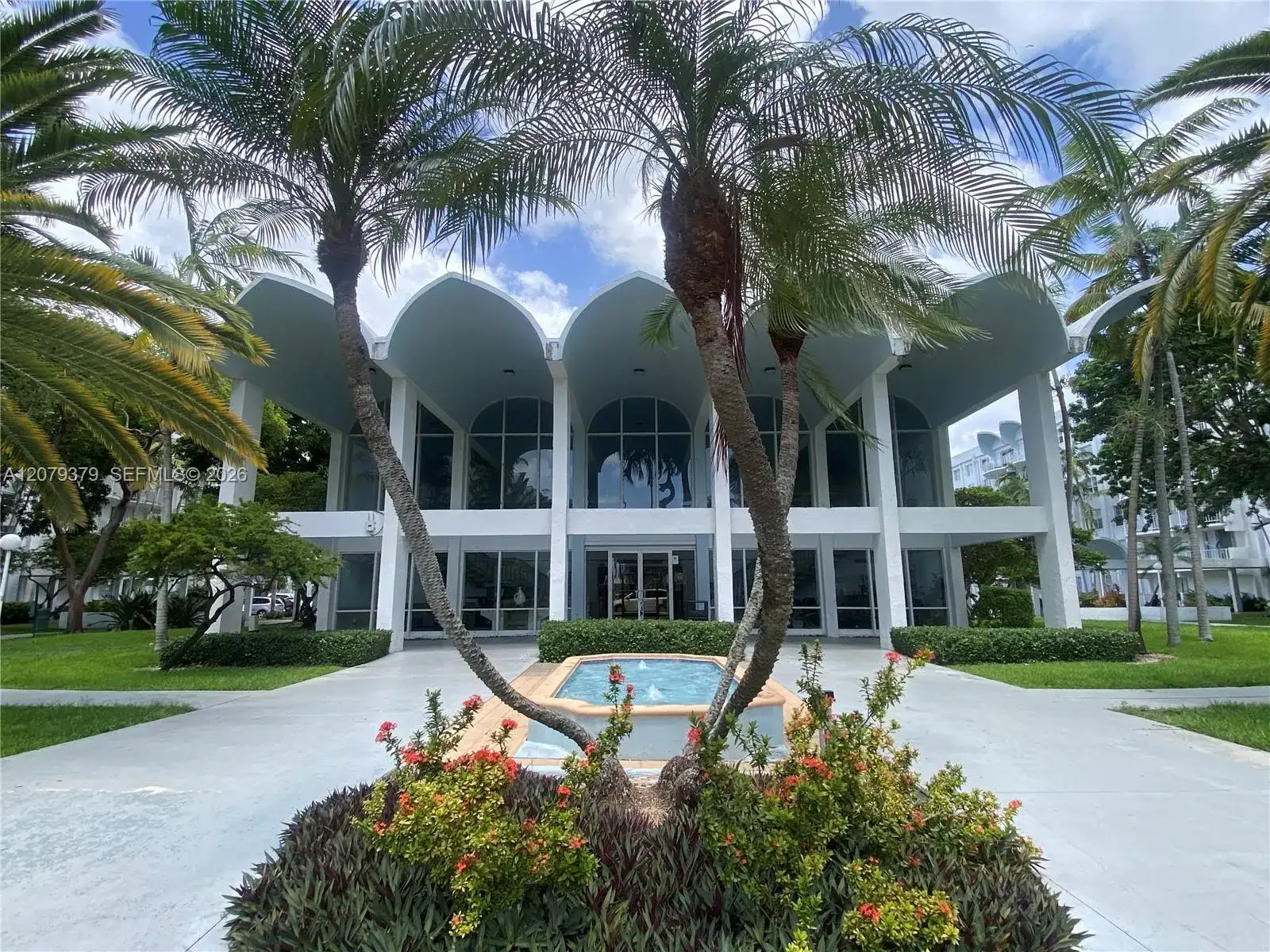 488 NW 165th St Rd # 415, Miami FL 33169 photo 2