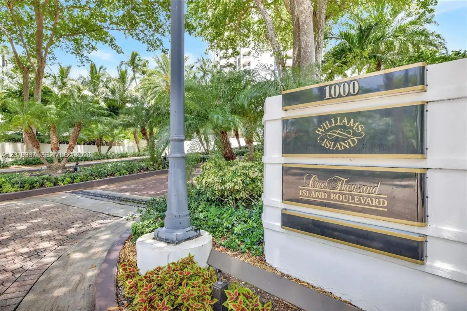 1000 Island Blvd # 1510, Aventura FL 33160