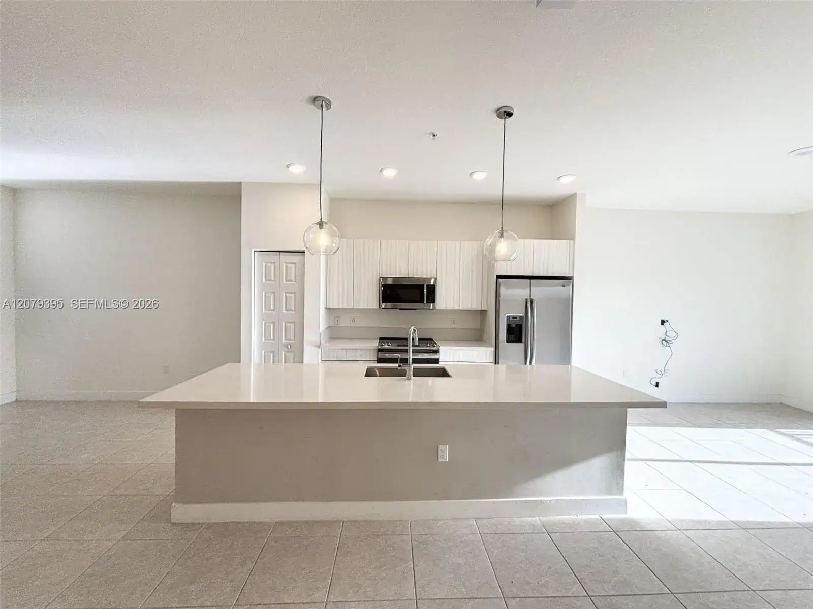 8015 NW 104th Ave # 25, Doral FL 33178 photo 3