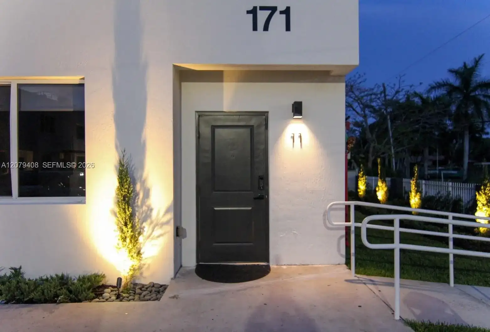 171 NW 158th St # 10, Miami FL 33169 photo 4