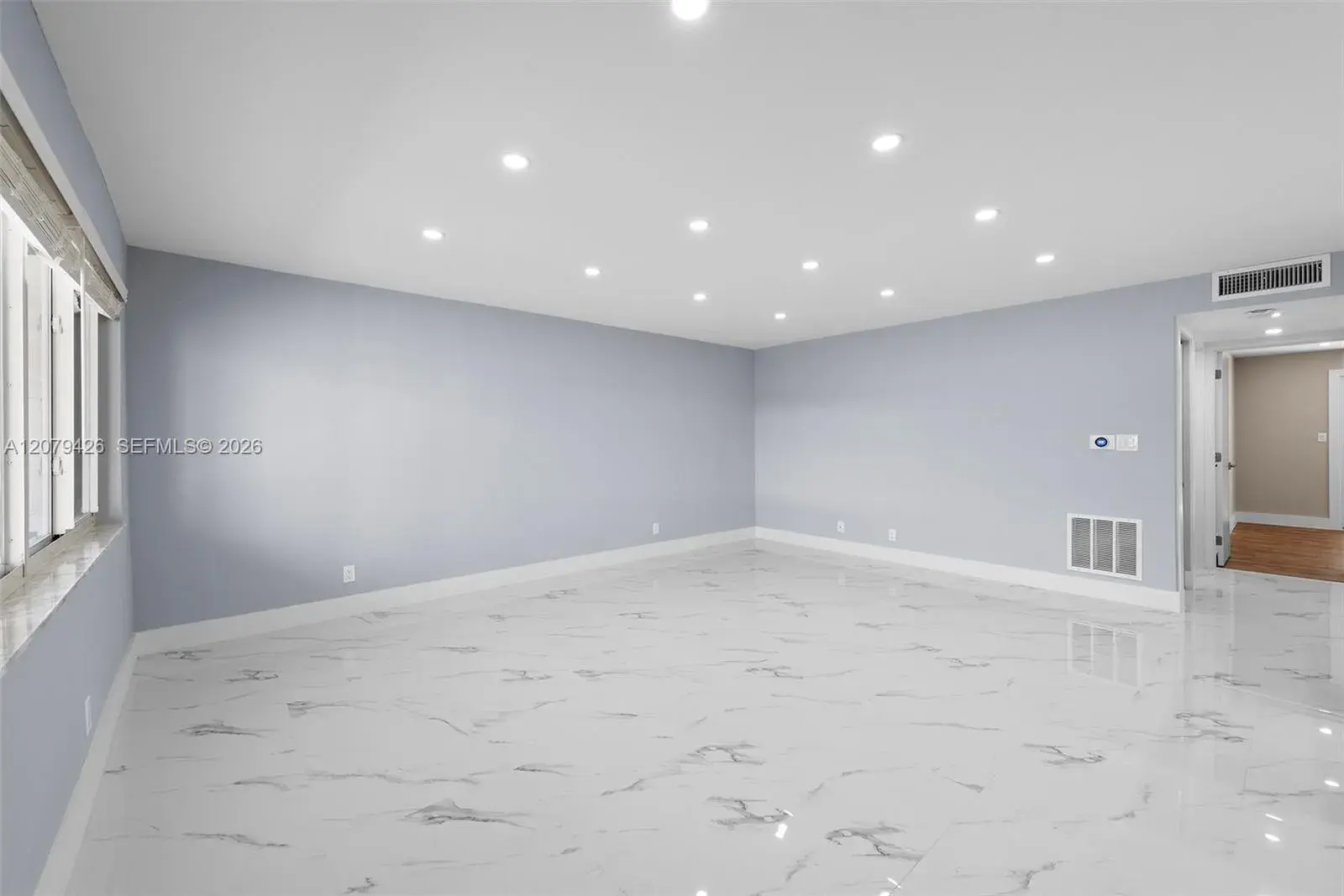 1400 NE 54th St # 107, Fort Lauderdale FL 33334