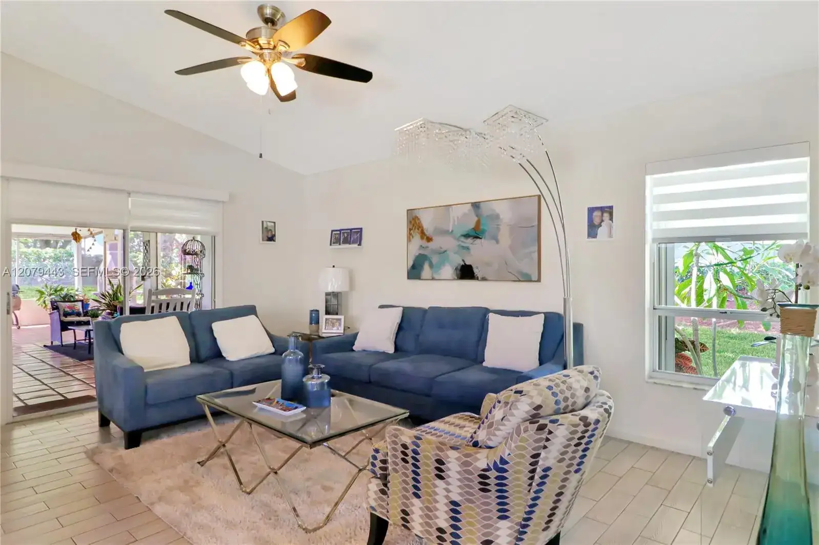 590 SE 19th Dr, Homestead FL 33033 photo 3