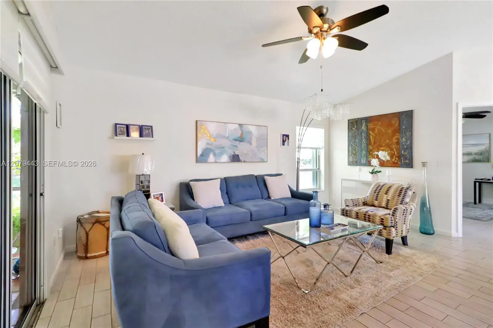 590 SE 19th Dr, Homestead FL 33033 photo 4
