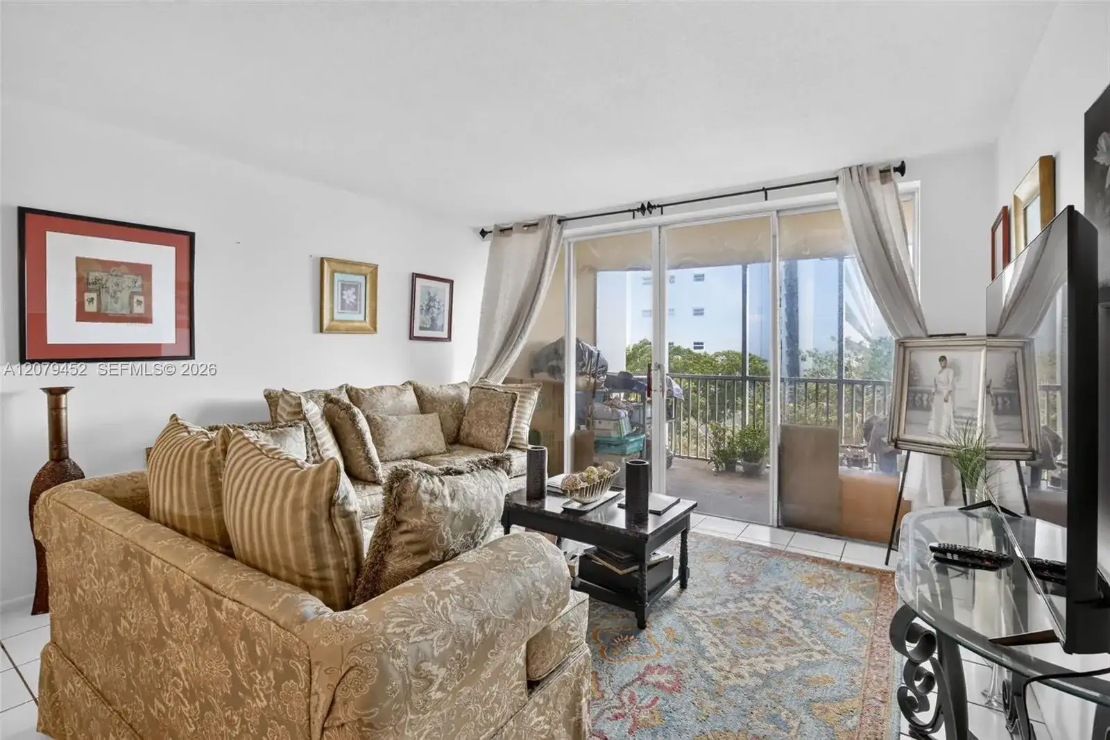 1770 NE 191st St # 1, Miami FL 33179 photo 2
