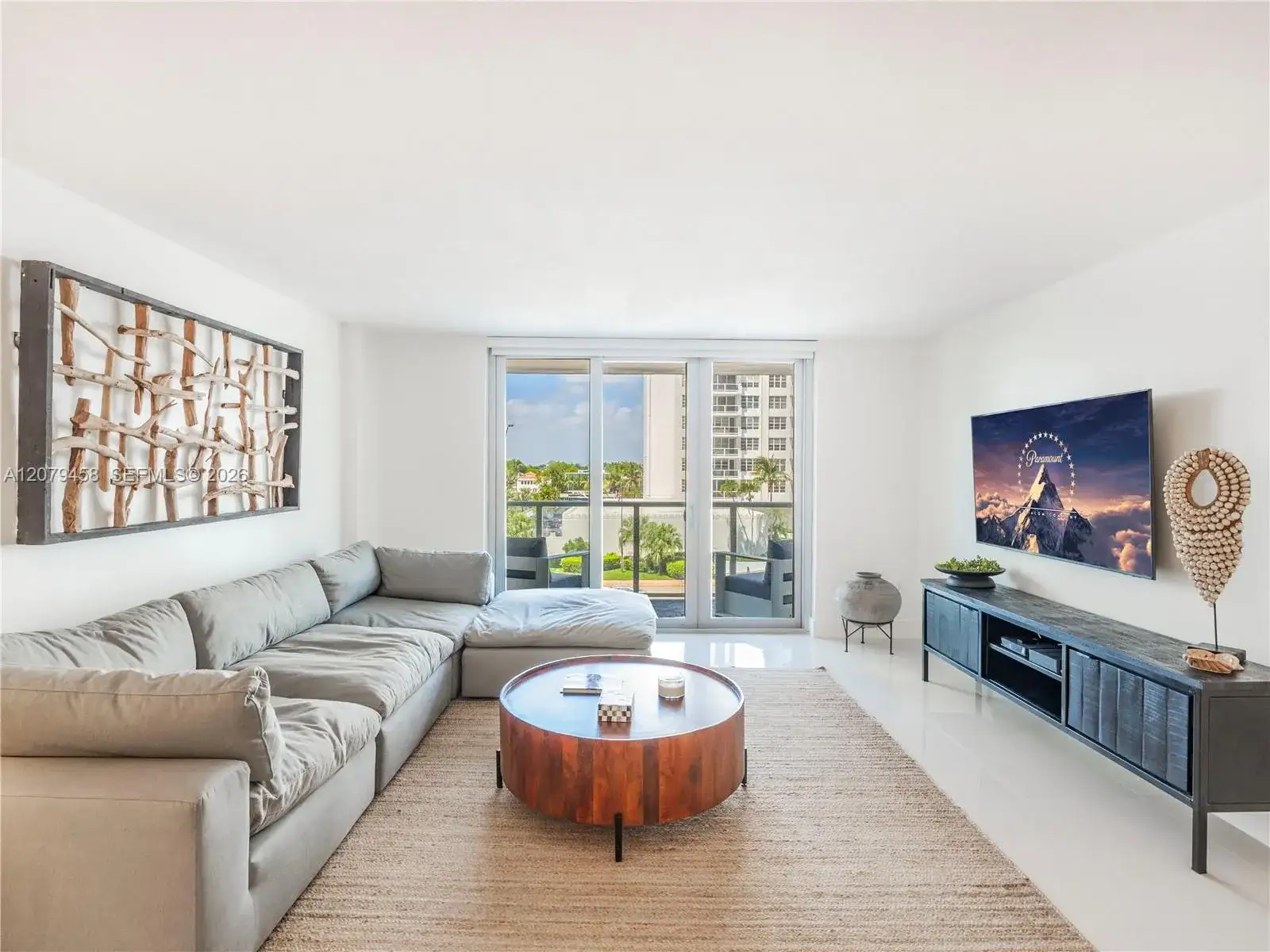 5701 Collins Ave # 307, Miami Beach FL 33140 photo 2
