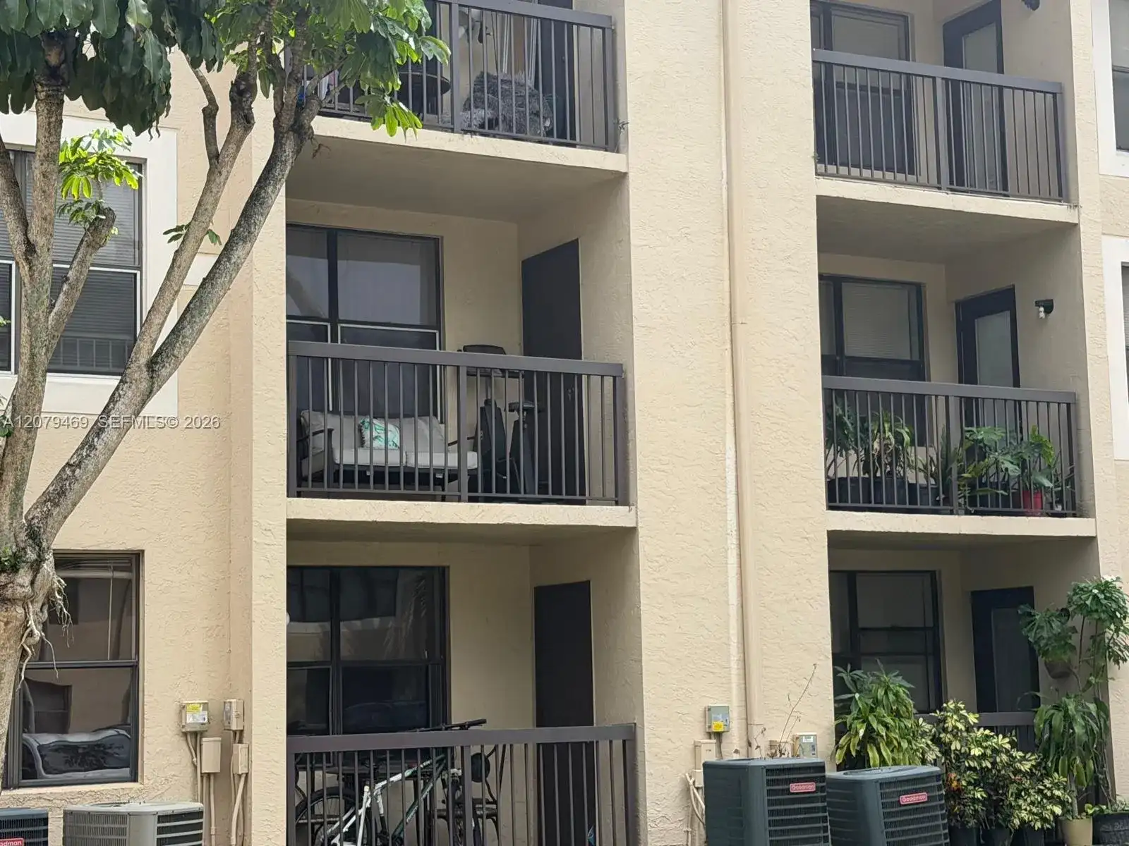 4481 W Mcnab Rd # 37, Pompano Beach FL 33069 photo 2