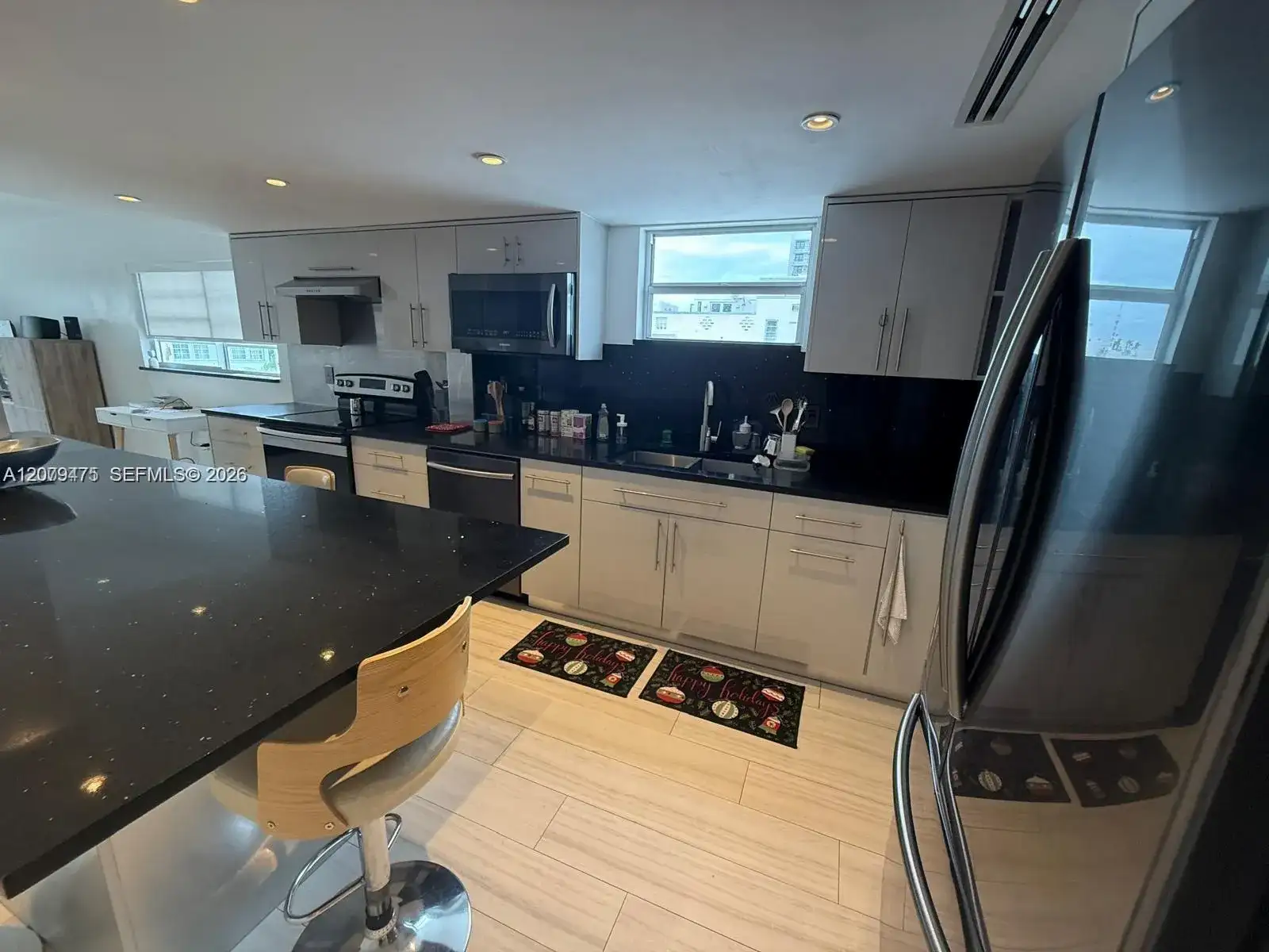 1150 Collins Ave # 406, Miami Beach FL 33139 photo 3